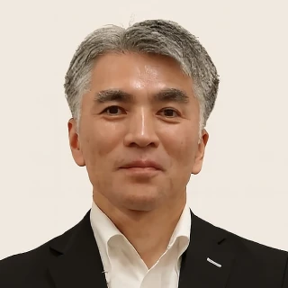 株式会社UACJトレーディング 経理部 部長 郡司 隆之