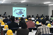 工場見学会の様子